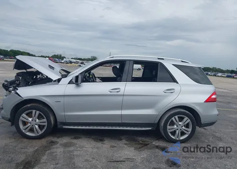 2012 Mercedes-Benz Ml 350 4Matic z USA, uszkodzony, nr VIN 4JGDA5HB3CA076534